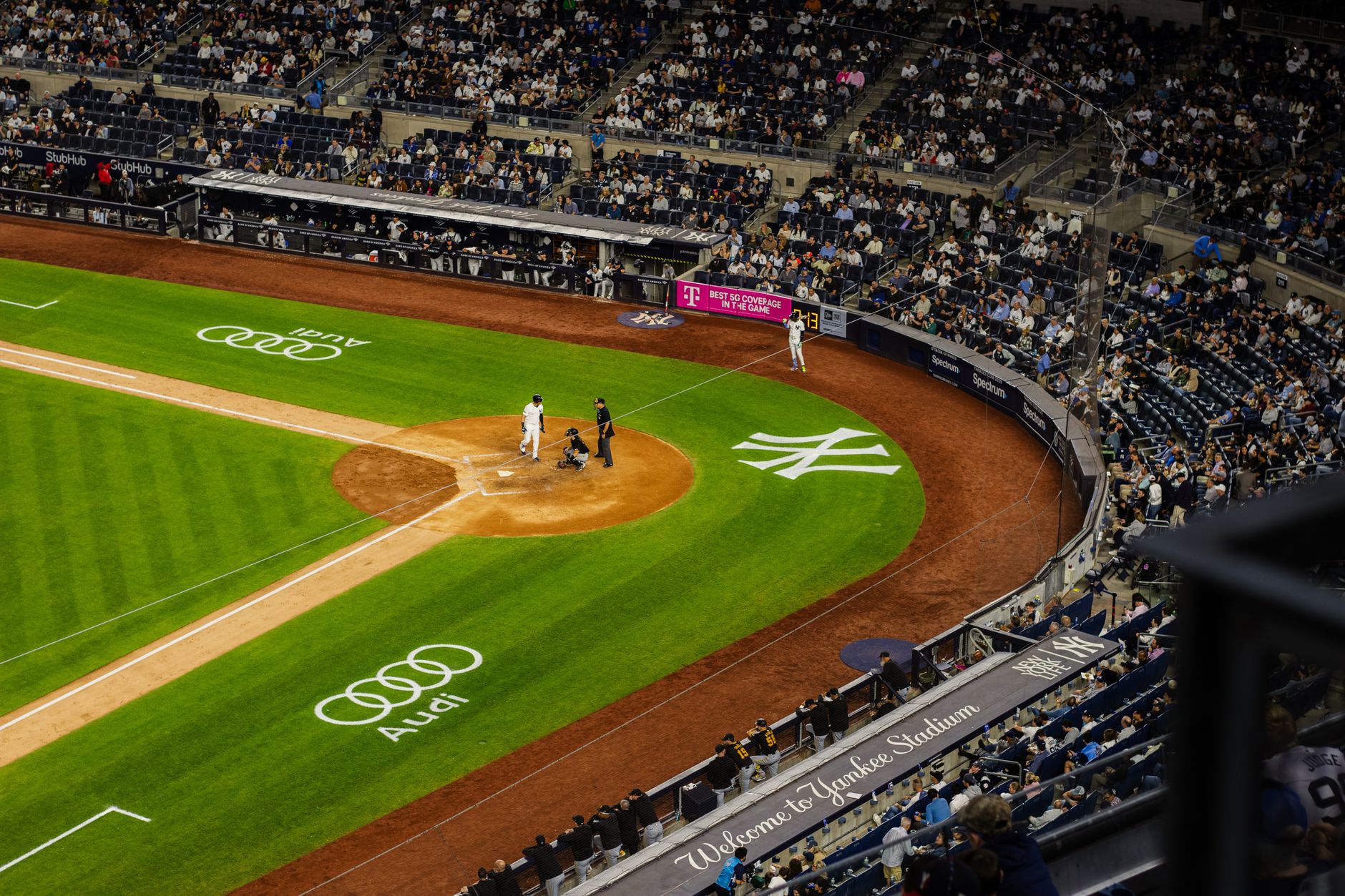 exciting baseball game at yankee stadium