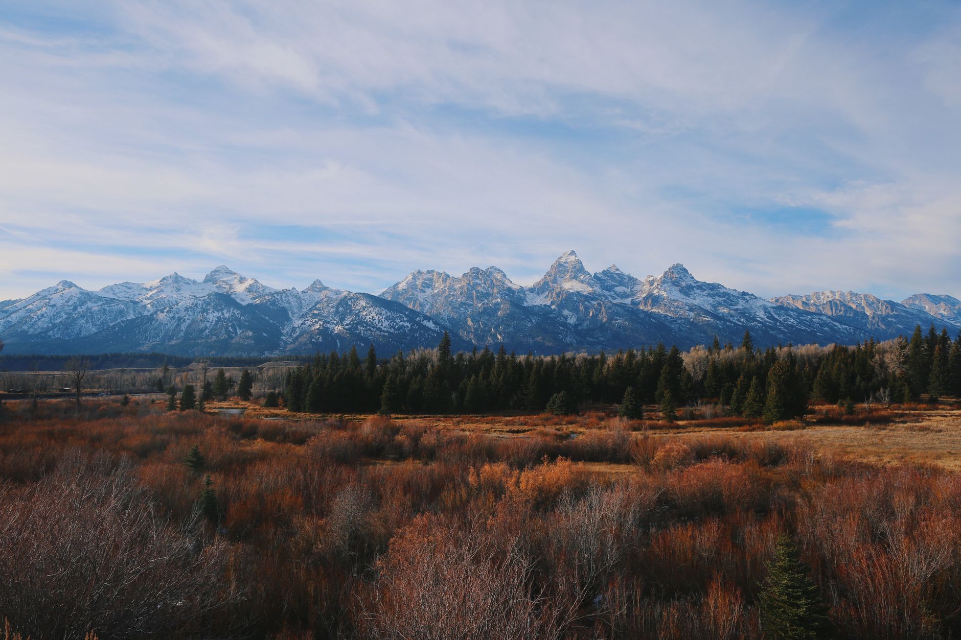 stunning view of grand teton mountains in wyoming